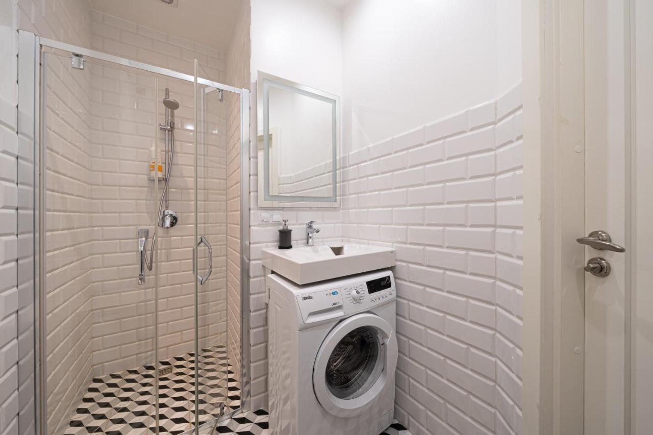 Stylish Studio Close To City Center, Cafes & Parks & Local Dining 리가 외부 사진